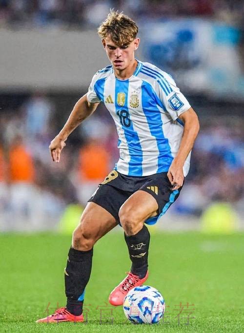 尼科-帕斯6球6助 五大联赛5+5球员中年龄第二小 尼科-帕斯6球6助 五大联赛5+5球员中年龄第二小